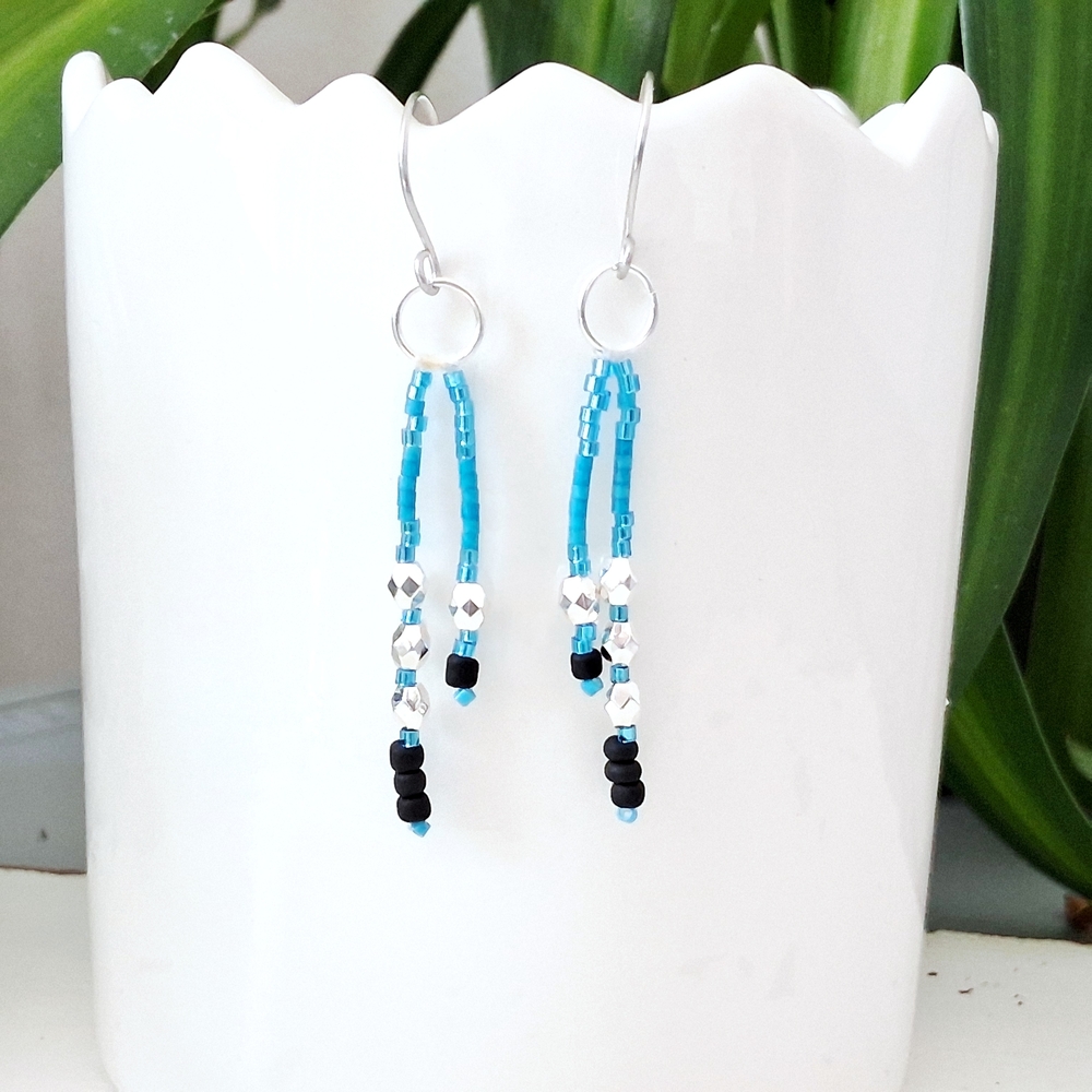 Chic Beaded Drop Earrings in Blue and Black